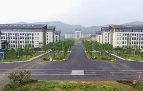 镇江高专卫生护理学院图片