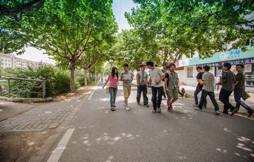 兰坪白族普米族自治县职业中学图片