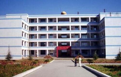 陆良县联办高级中学图片