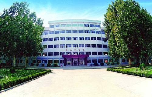 河南农业职业学院图片