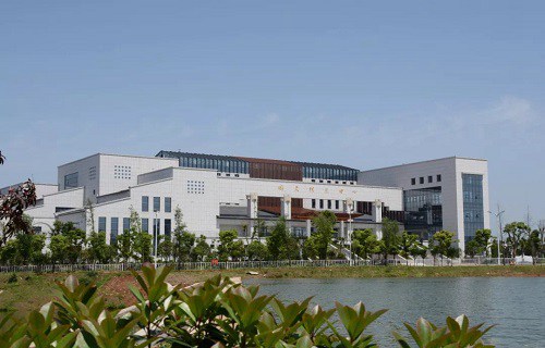 吉安市高级技工学校图片