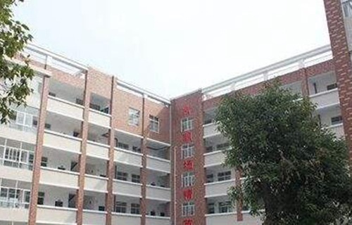 防城港市第一职业中等专业学校图片
