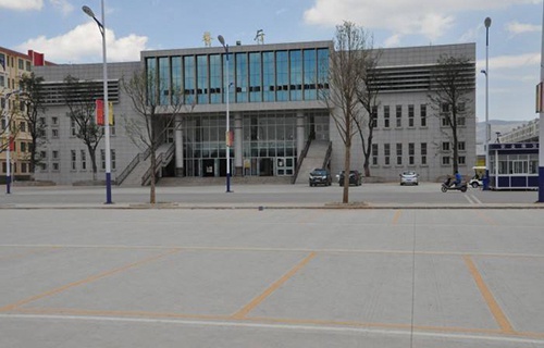 曲靖市技工学校图片