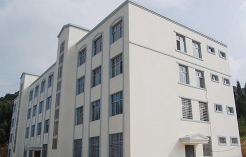 曲靖市建筑建材职业高级中学