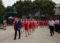 四川成都航空旅游专修学院图片