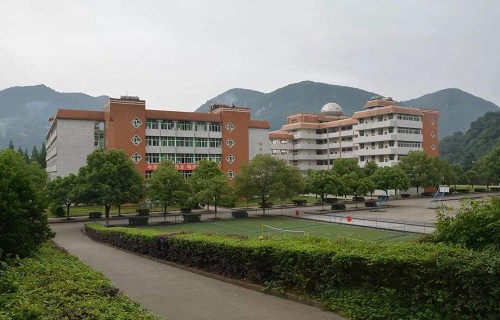 宜昌市夷陵区职教中心图片