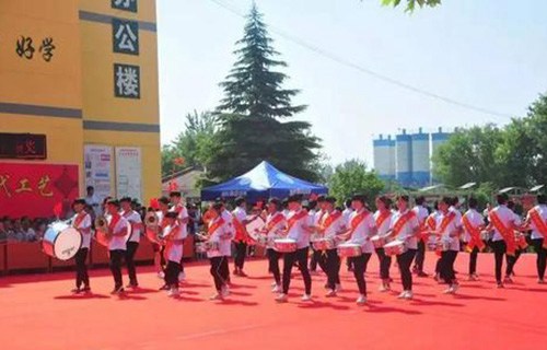 运城华美礼仪学校图片