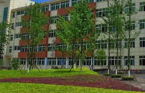 钦州商贸学校图片