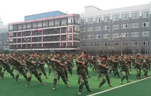 钦州市机电工程学校图片