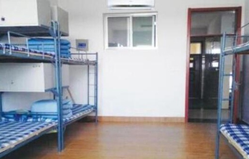 曲靖市麒麟区职业高级中学图片