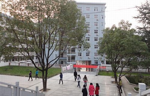 韩城市王峰乡卓立职业中学图片