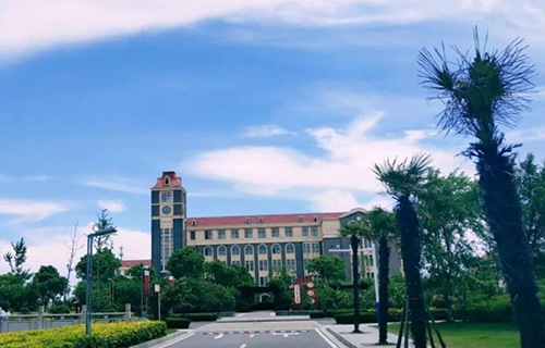 江苏工程职业技术学院图片
