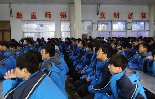 盐湖区第二职业中学图片