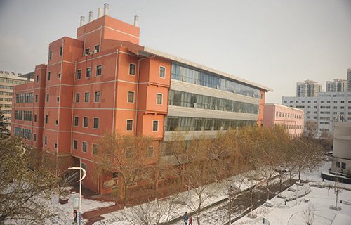 运城美术职业中专图片