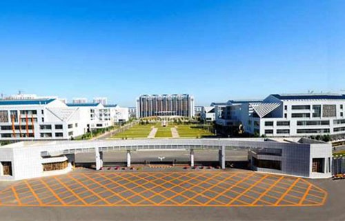 铁岭师范高等专科学校五年制大专图片