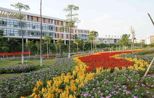 河源市技工学校图片
