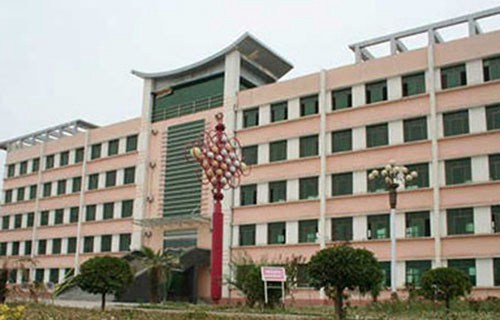 临猗县第一职业中学图片