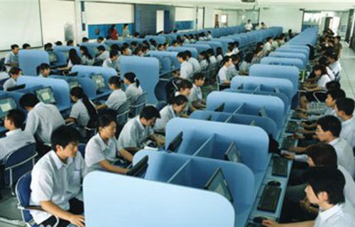 大连商务职业学院图片