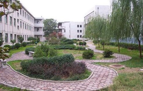 咸阳市卫生学校图片