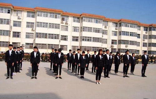 临沂市医药技工学校图片