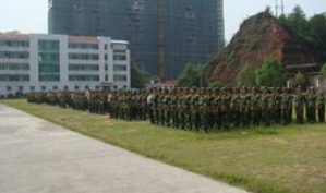 关岭民族职业技术学校图片