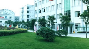 安龙县职业技术学校图片