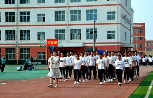 凤翔县职业教育中心图片