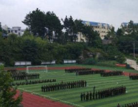 龙里县中等职业学校图片