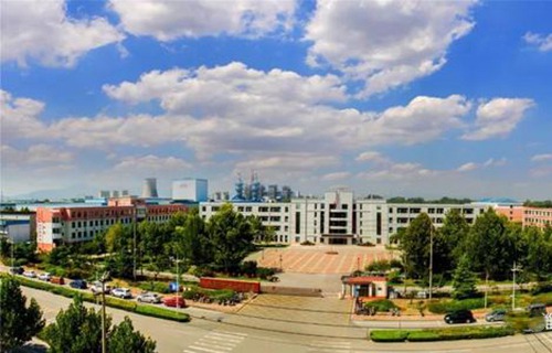甘肃省财贸学校五年制大专图片