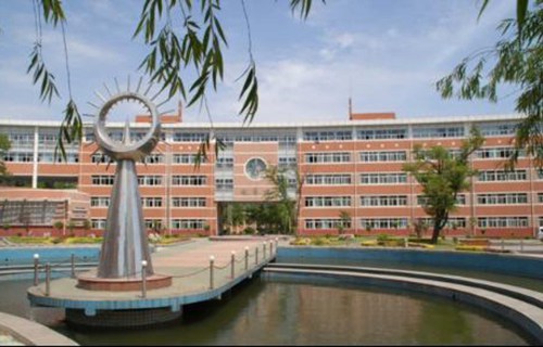 滁州市施集高级职业中学