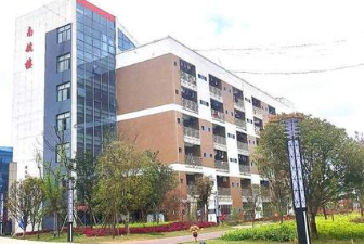 贵州省中山科技学校图片