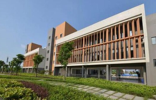昆明市盘龙区新科技职业教育中心