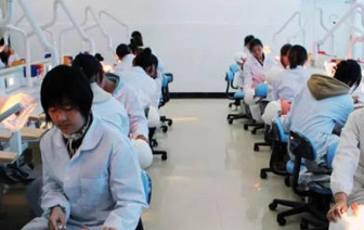 六盘水职业技术学院中专部图片