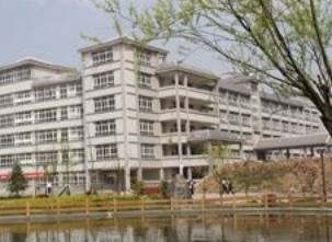 六枝特区卫生技术职业学校图片