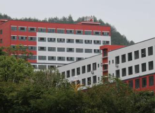 遵义县职业教育中心图片