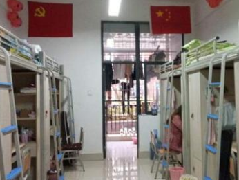 遵义医药高等专科学校中专部图片