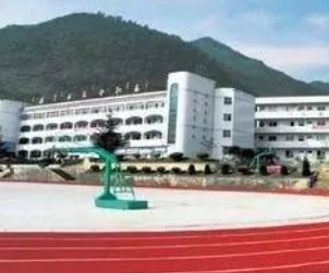 毕节市职业技术高级中学图片