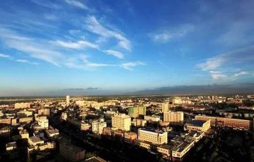 酒泉工贸中等专业学校五年制大专图片