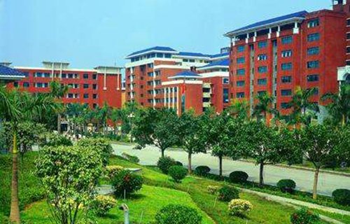 溧阳市职业高级中学图片