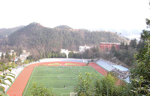 溧阳市职业高级中学图片