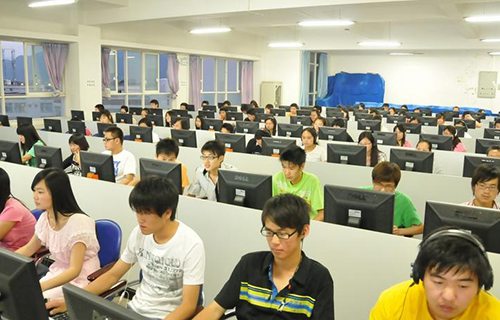 山西财贸职业技术学院图片