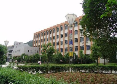 铜仁交通学校图片