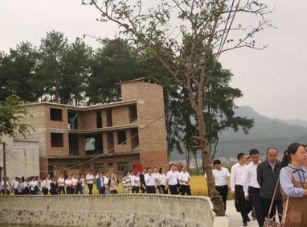 黔南民族卫生学校图片