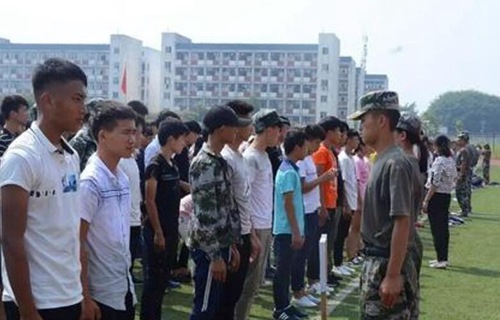 贺州市汽车专修职业技术学校图片