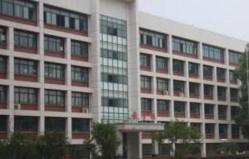 宝鸡经管技术学校图片
