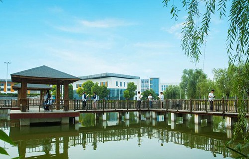 宿迁市技工学校图片