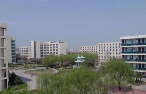 王益区高级职业学校图片