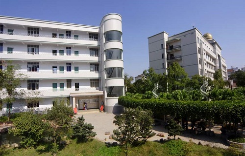 三门峡市技工学校图片