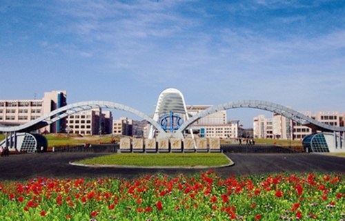 安庆市电子技工学校图片