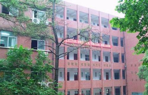 铜川市城区高级职业中学图片